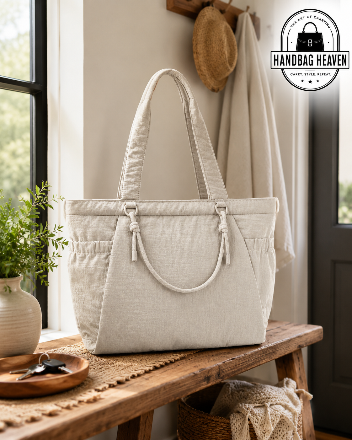 Women’s Yoga Tote Bag with Mat Holder